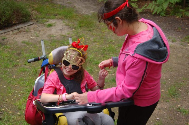 406255_10151051228622906_1448837509_n